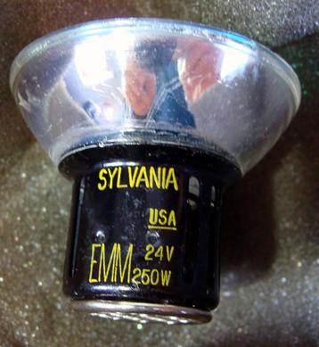 2 nouvelles lampes de projection EMM-EKS 24V-250W pour Bell, Enlèvement ou Envoi, Film 16 mm