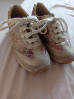 Kinderschoenen, Enlèvement, Utilisé