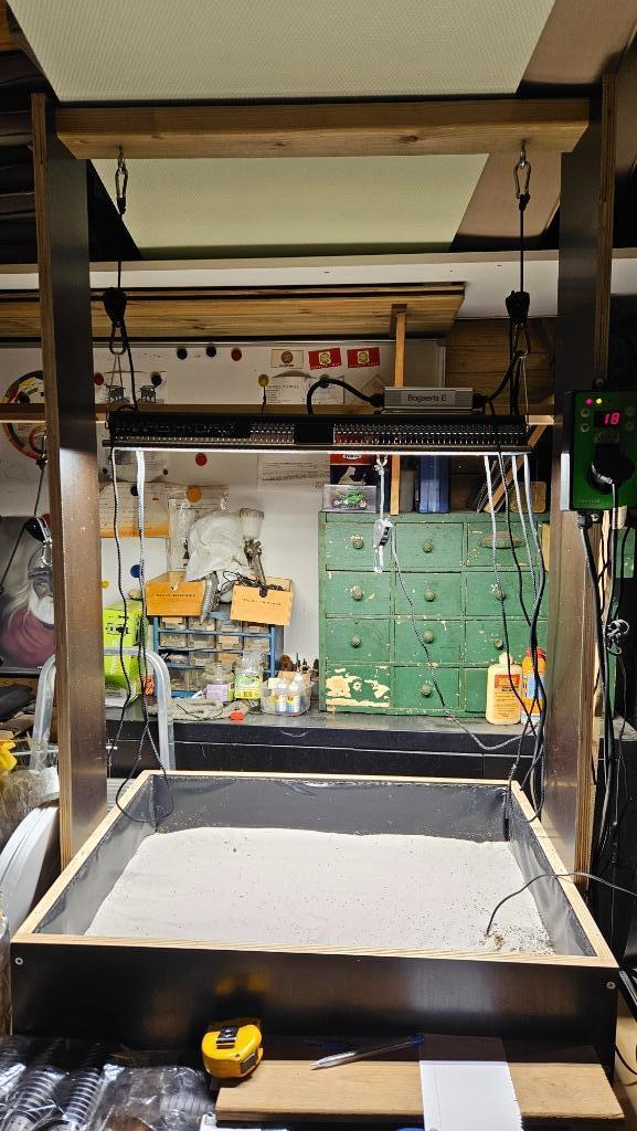 kweeklamp kweekbak compleet, Tuin en Terras, Kweekspullen, Zo goed als nieuw, Kweekbak, Ophalen