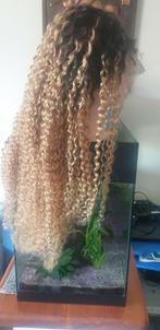 Perruque bresilienne frisée, Bijoux, Sacs & Beauté, Enlèvement ou Envoi, Comme neuf