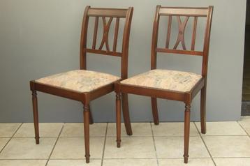 Stoelen in onberispelijke staat, set van 6 samen voor 40€ beschikbaar voor biedingen