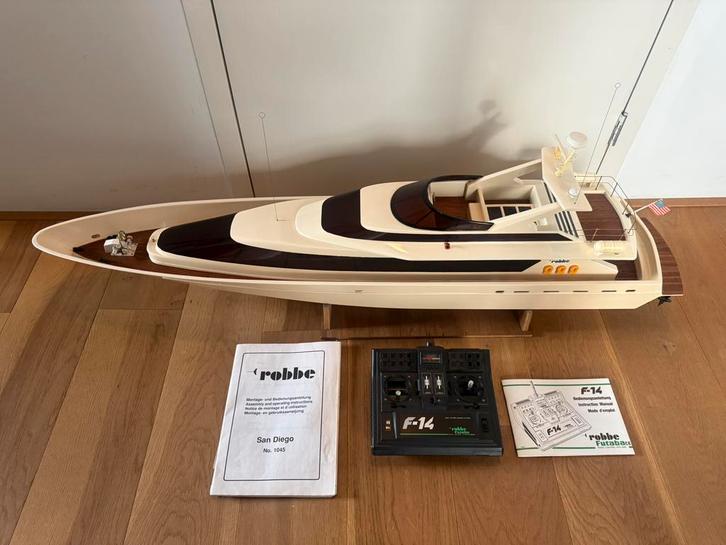 KRICK - SAN DIEGO ( Uitstekende staat ), Hobby en Vrije tijd, Modelbouw | Boten en Schepen, Zo goed als nieuw, Ophalen