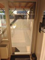 Écrans de porte, Enlèvement