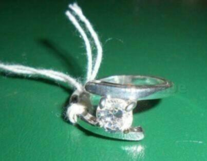 AVON : la bague " glow", Bijoux, Sacs & Beauté, Bagues, Neuf, Femme, Argent, Argent, Enlèvement ou Envoi