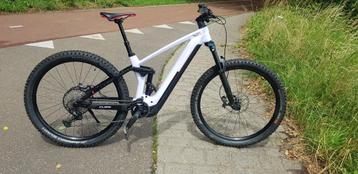 Cube stereo hybrid 140 hpc sl 750  beschikbaar voor biedingen