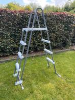 Échelle de piscine Intex, Jardin & Terrasse, Accessoires de piscine, Enlèvement, Comme neuf