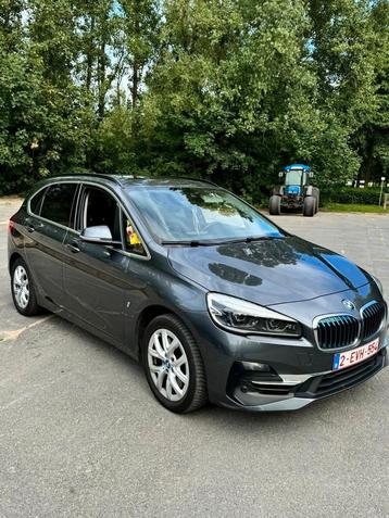 Bmw 225 xe AUTOMATIQUE ! Voiture haut de gamme unique en par