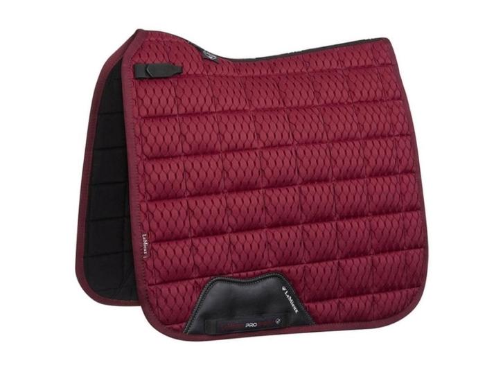 LeMieux Carbon Mesh Mulberry dressuur dekje SALE -40%!!, Dieren en Toebehoren, Paarden en Pony's | Dekens en Dekjes, Nieuw, Dekje