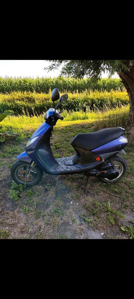 Scooter Peugeot voor opmaak of onderdelen, Fietsen en Brommers, Scooters | Peugeot, Gebruikt, Vivacity, Klasse A (25 km/u), Ophalen