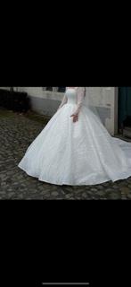 Trouwjurk, Ophalen, Zo goed als nieuw, Trouwjurk