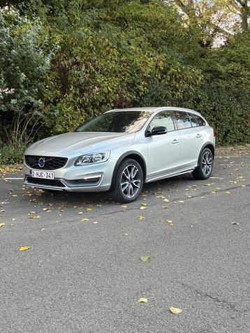 volvo v60 crosscountry beschikbaar voor biedingen