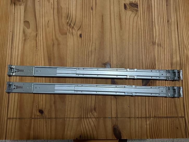 Synology Rail Kit RKS1317, Informatique & Logiciels, Armoires de serveurs, Comme neuf, Enlèvement ou Envoi