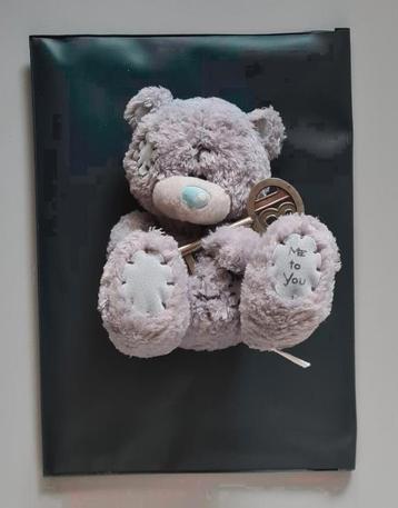 Beertje "Me to You" (15 cm), met sleutel "18" beschikbaar voor biedingen