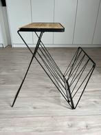 Krantenrekje, Huis en Inrichting, Ophalen, Zo goed als nieuw