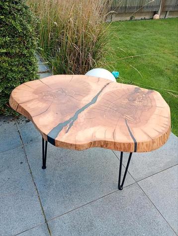 Tafel epoxy, salontafel, hout  beschikbaar voor biedingen