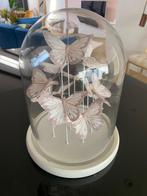Mooie globe met vlinders, Collections, Porcelaine, Cristal & Couverts, Statue(s), Autres matériaux, Enlèvement, Utilisé