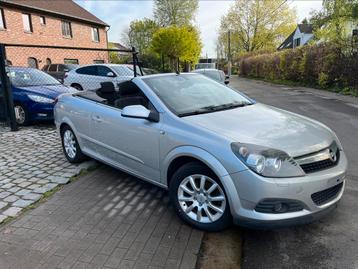 Opel Astra cabrio twintop. 133.677 km . Benz 1 j garantie. 