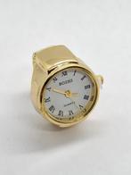 (52) Retro Ringhorloge - Goudkleurig Met Witte Wijzerplaat, Handtassen en Accessoires, Ringen, Nieuw, Dame of Heer, Goud, IJzer of Staal
