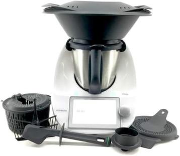 Thermomix TM6 + Extra Beker + Schiller beschikbaar voor biedingen