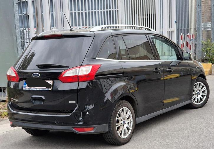 Ford c max 16tdci 2013.220mkm cuir clima gps 2999€, Auto's, Ford, Particulier, C-Max, Achteruitrijcamera, Parkeercamera, Diesel
