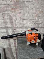 Stihl SH 86 bladblazer, Ophalen