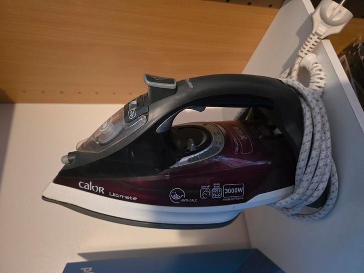 Strijkijzer zgan, Elektronische apparatuur, Strijkijzers en Strijkplanken, Zo goed als nieuw, Ophalen of Verzenden