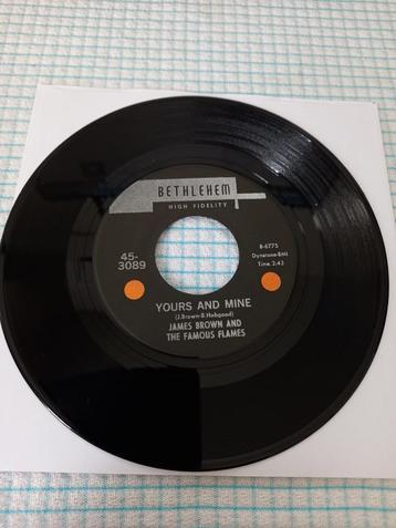 James Brown  - Yours And Mine  - Popcorn' 7, Single, Comme neuf, 7 pouces, R&B et Soul