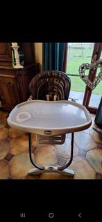 Chaise haute  bébé chicco, Enfants & Bébés, Enlèvement, Utilisé, Chaise évolutive, Ceinture(s)