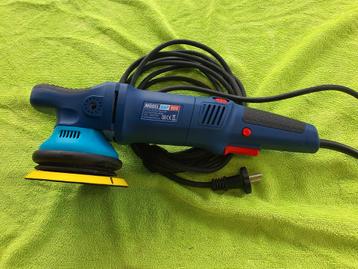 Deze DAP 900 dual action polisher 880W
1 malig gebruikt om e beschikbaar voor biedingen