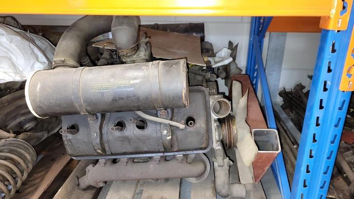 dynamo's Peugeot 404 benzine Tank, motor steun, Karterpan, K, Auto-onderdelen, Motor en Toebehoren, Peugeot, Gebruikt, Ophalen