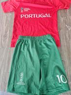 Leuk voetbaltenue van Portugal, WK 2018 editie. Maat 116. In, Sport en Fitness, Voetbal, Ophalen of Verzenden