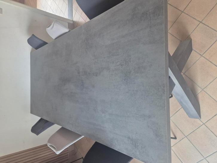 Eettafel betonlook met (of zonder) stoelen, Huis en Inrichting, Complete eetkamers, Zo goed als nieuw, Ophalen