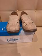 Mocassins, Enlèvement