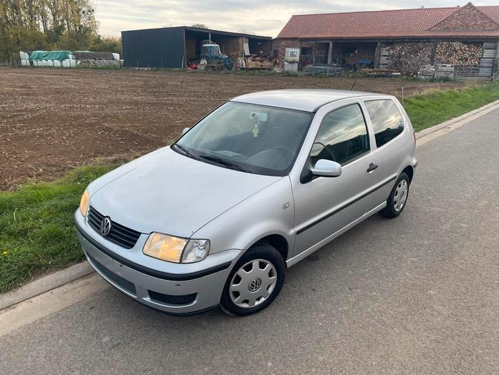 Vw polo - automaat - 1.4benzine - 175.000km- is gekeurd vvk, Auto's, Volkswagen, Particulier, Polo, Benzine, Automaat, Ophalen