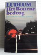 Boek Ludlum – Het Bourne bedrog, Boeken, Ophalen of Verzenden, Gelezen, Robert Ludlum