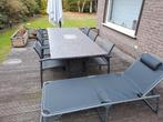 Granieten tuintafel met stoelen en ligbed, Tuin en Terras, Ophalen, Zo goed als nieuw