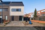 Huis te koop in Lier, 3 slpks, 18472 m², Vrijstaande woning, 3 kamers