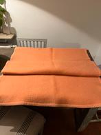 DEKEN WOL ABRIKOOS ORANJE LEDIKANT KINDERBED, Kinderen en Baby's, Ophalen of Verzenden, Gebruikt, 100 cm of meer, Deken