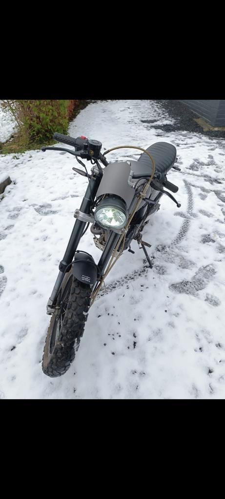 Bullit hero 125 cc, Fietsen en Brommers, Brommers | Zundapp, Ophalen