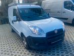 Fiat doblo 2016 airconditioning, Auto's, Bestelwagens en Lichte vracht, Euro 5, Wit, Bedrijf, Diesel