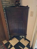 Mooie massieve hoekkast in kerselaar, Antiek en Kunst, Ophalen