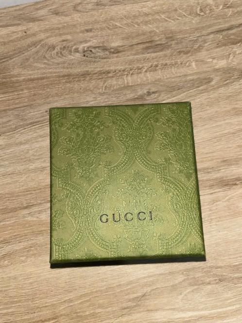 Gucci horloge (nieuw), Handtassen en Accessoires, Horloges | Dames, Ophalen of Verzenden
