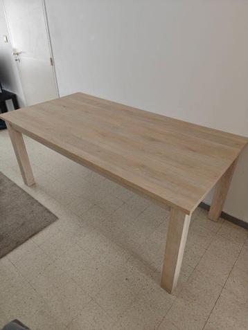 Eettafel 180x90 cm – topconditie beschikbaar voor biedingen