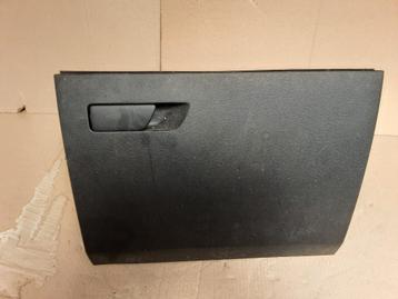 OPBERGVAK Seat Leon SC (5FC) (01-2012/08-2018) (5F1857095) beschikbaar voor biedingen