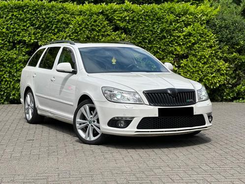 SKODA OCTAVIA VRS 2.0 TDI 170 DSG6, Auto's, Skoda, Particulier, Octavia, Open dak, Diesel, Euro 5, Break, 5 deurs, Automaat, Wit