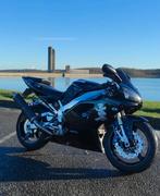 Yamaha r1, Motoren, Particulier