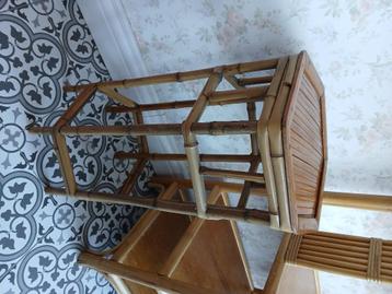 Vintage Rotan/bamboe bijzettafel, Huis en Inrichting, Tafels | Bijzettafels, Ophalen, Gebruikt