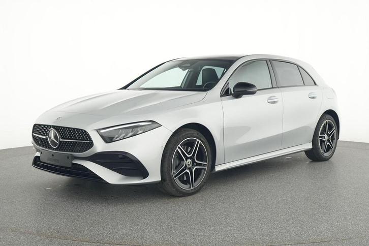 Mercedes-Benz A-Klasse 250 e Hatchback AMG Line | Panoramisc, Auto's, Mercedes-Benz, Bedrijf, Te koop, A-Klasse, Achteruitrijcamera