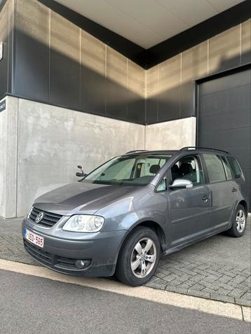 Volkswagen touran 1.9tdi - Te koop disponible aux enchères