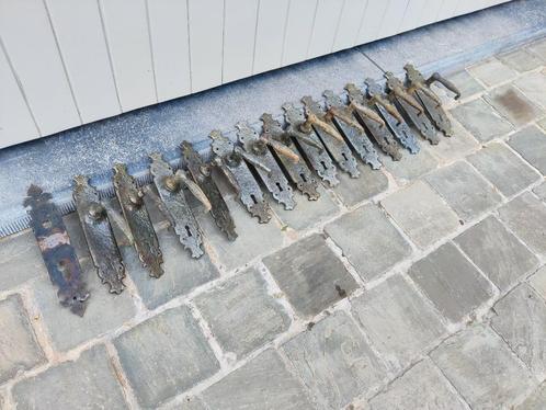 Gietijzeren deurkrukken met schild, Doe-het-zelf en Bouw, Hang- en Sluitwerk, Gebruikt, Klink of Kruk, IJzer, Ophalen of Verzenden